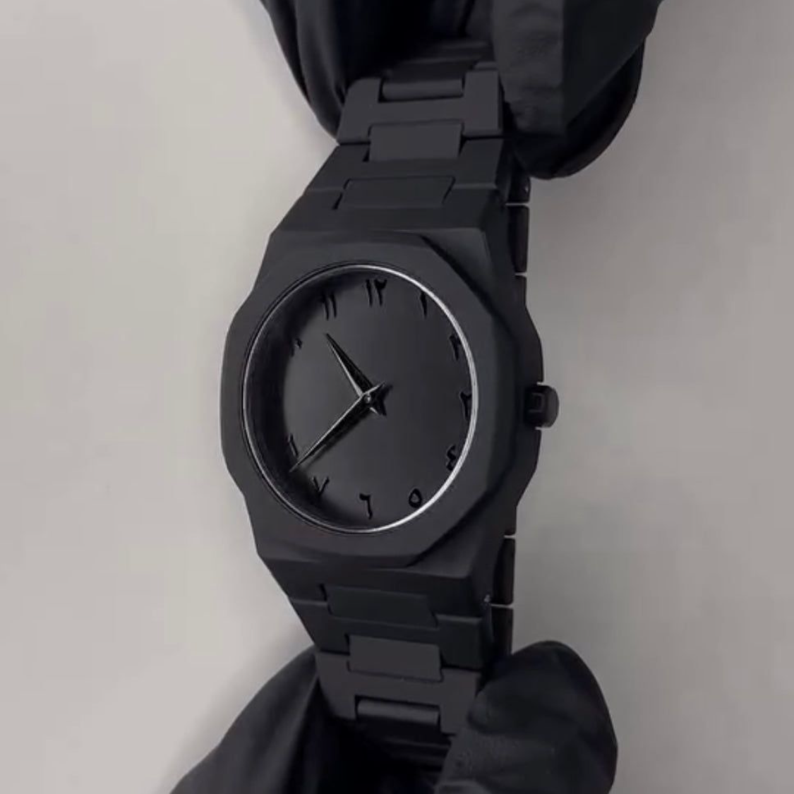 Black Aura Watch | Original Carbon Fiber Material